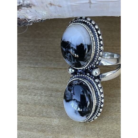 White Buffalo Sterling Silver Turquoise Statement Ring Size 6-SW Native Style - Picture 7 of 8